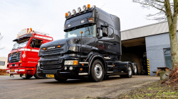 20260201-Tom-Holding-00075